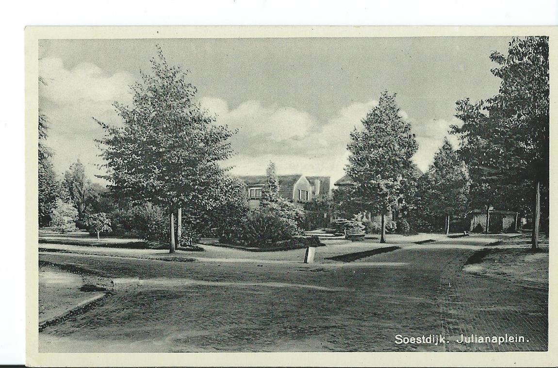 Soestdijk (UT), Julianaplein