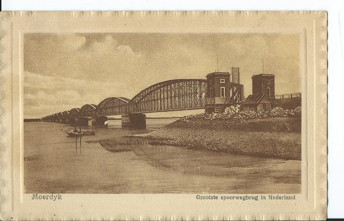 Moerdijk (ZH), Grootste spoorwegbrug in Nederland