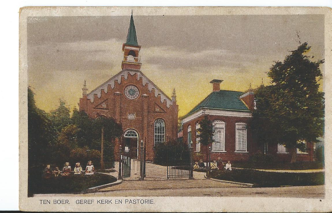 Ten Boer (GR), Geref. Kerk en Pastorie
