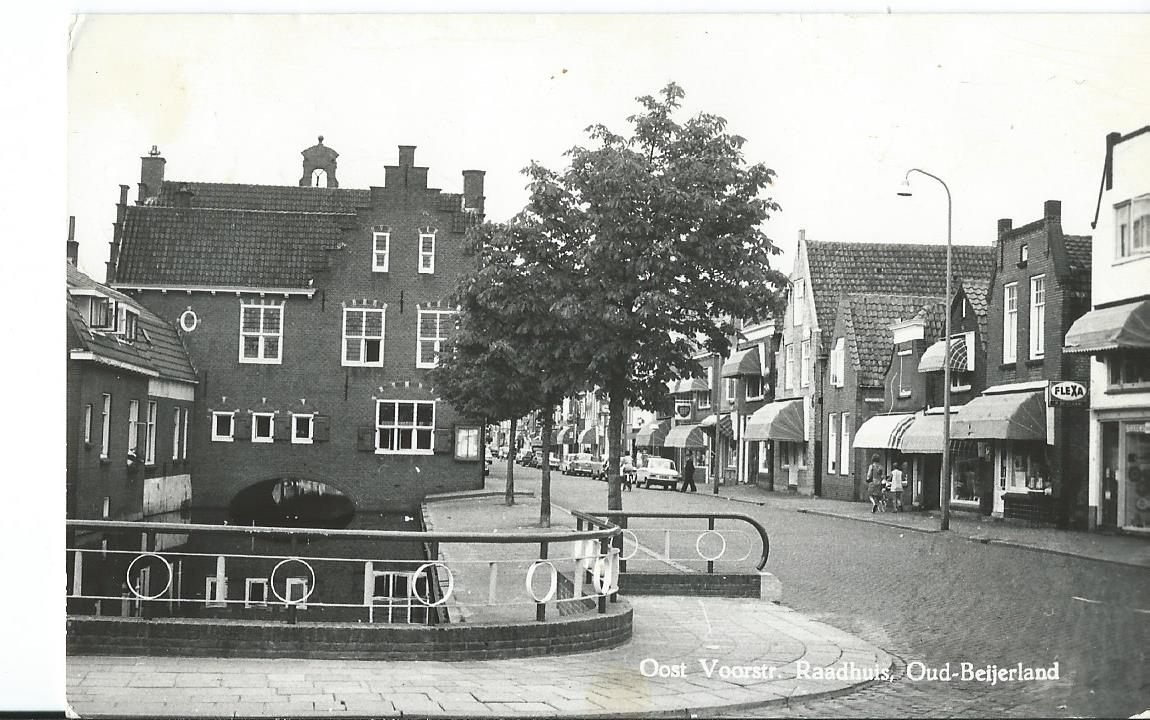 Oud-Beijerland (ZH), Oost Voorstr. Raadhuis
