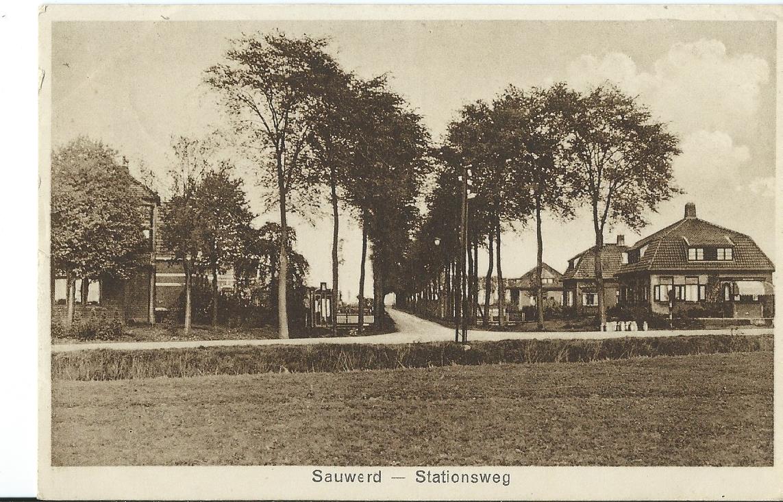 Sauwerd (GR), Stationsweg