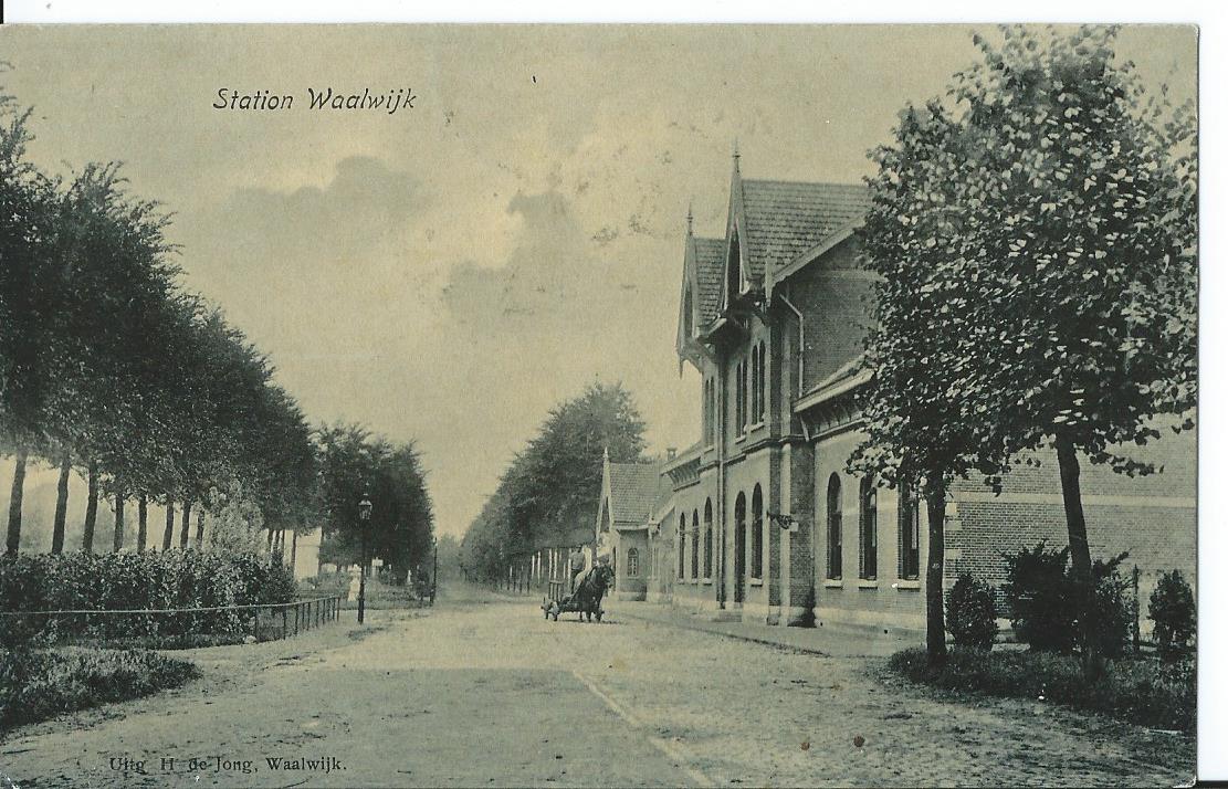 Waalwijk (NB), Station