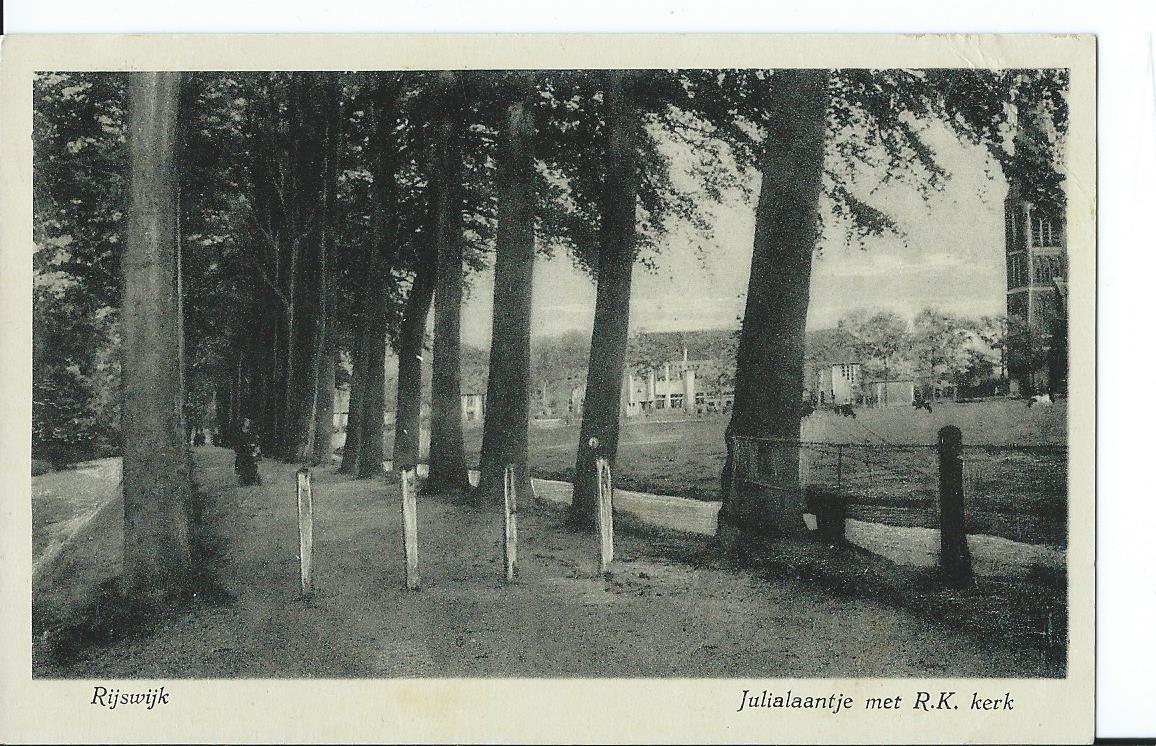 Rijswijk (ZH), Julialaantje met R.K. Kerk