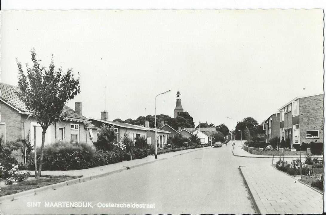 Sint Maartensdijk (ZL), Oosterscheldestraat