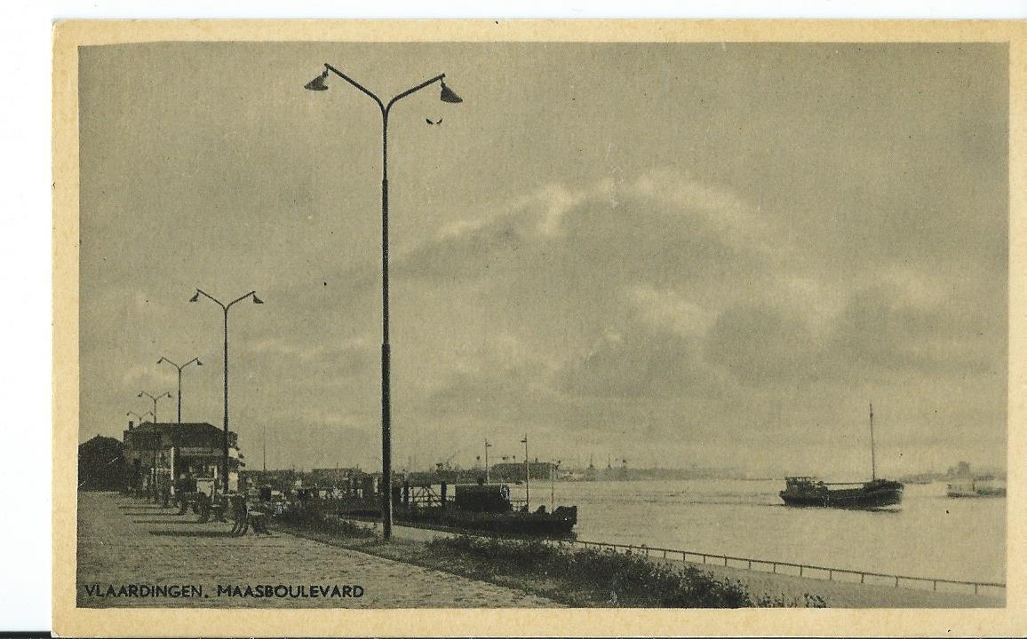 Vlaardingen (ZH), Maasboulevard