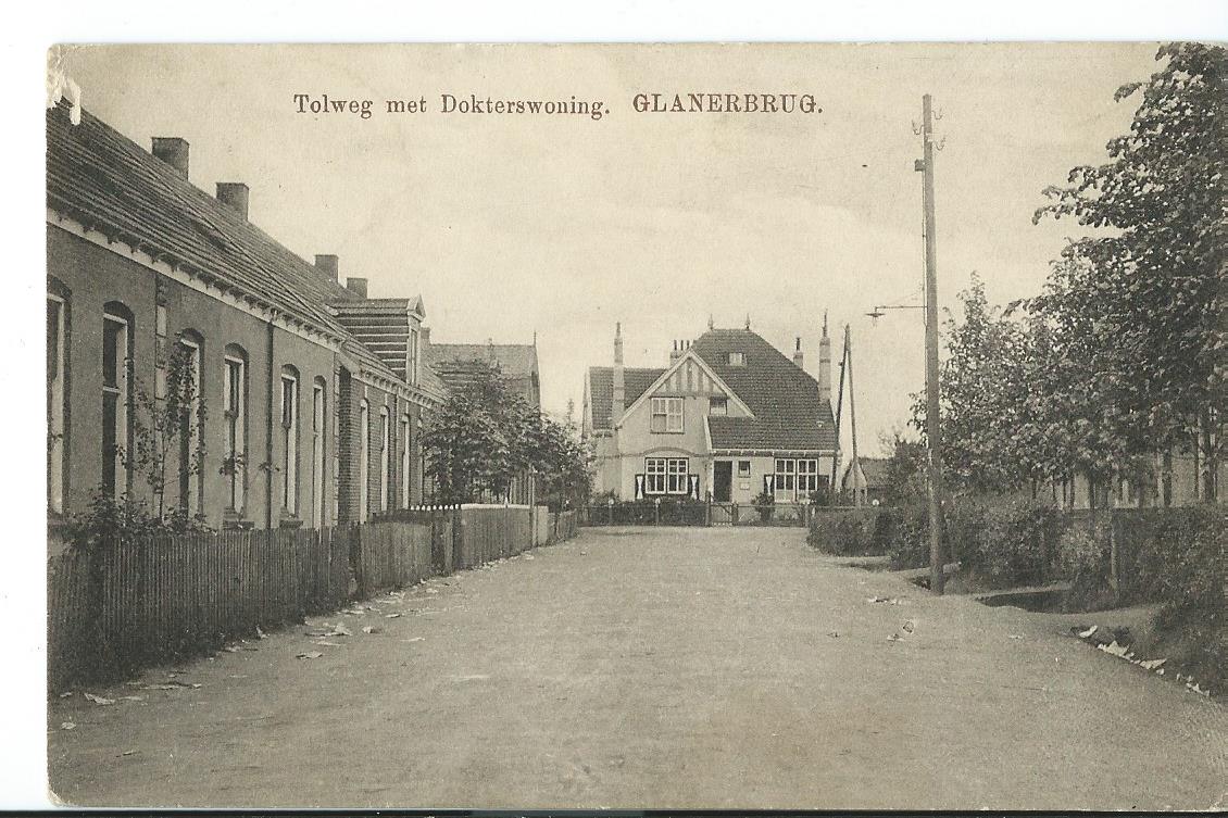 Glanerbrug (OV), Tolweg met Dokterswoning
