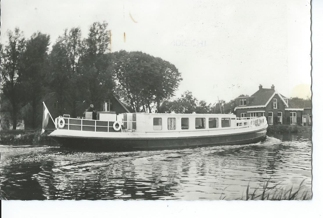 Vlaardingen (ZH),  Vakantieschip "CORJA"