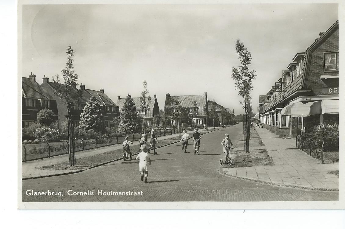 Glanerbrug (OV), Cornelis Houtmanstraat