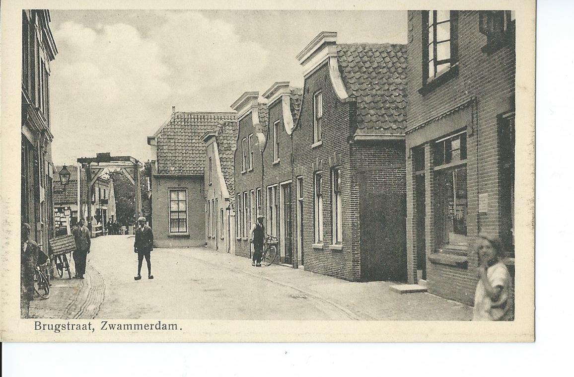Zwammerdam (ZH), Brugstraat