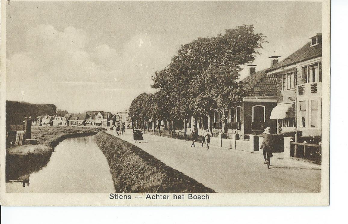 Stiens (FR), Achter het Bosch