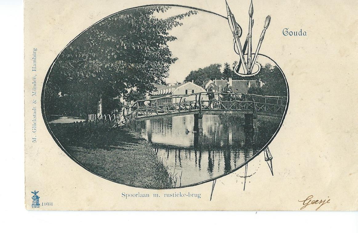 Gouda (ZH), Spoorlaan met rustieke brug