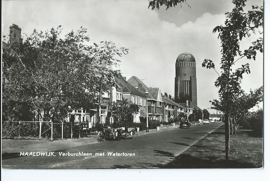 Naaldwijk (ZH), Verburchlaan met Watertoren