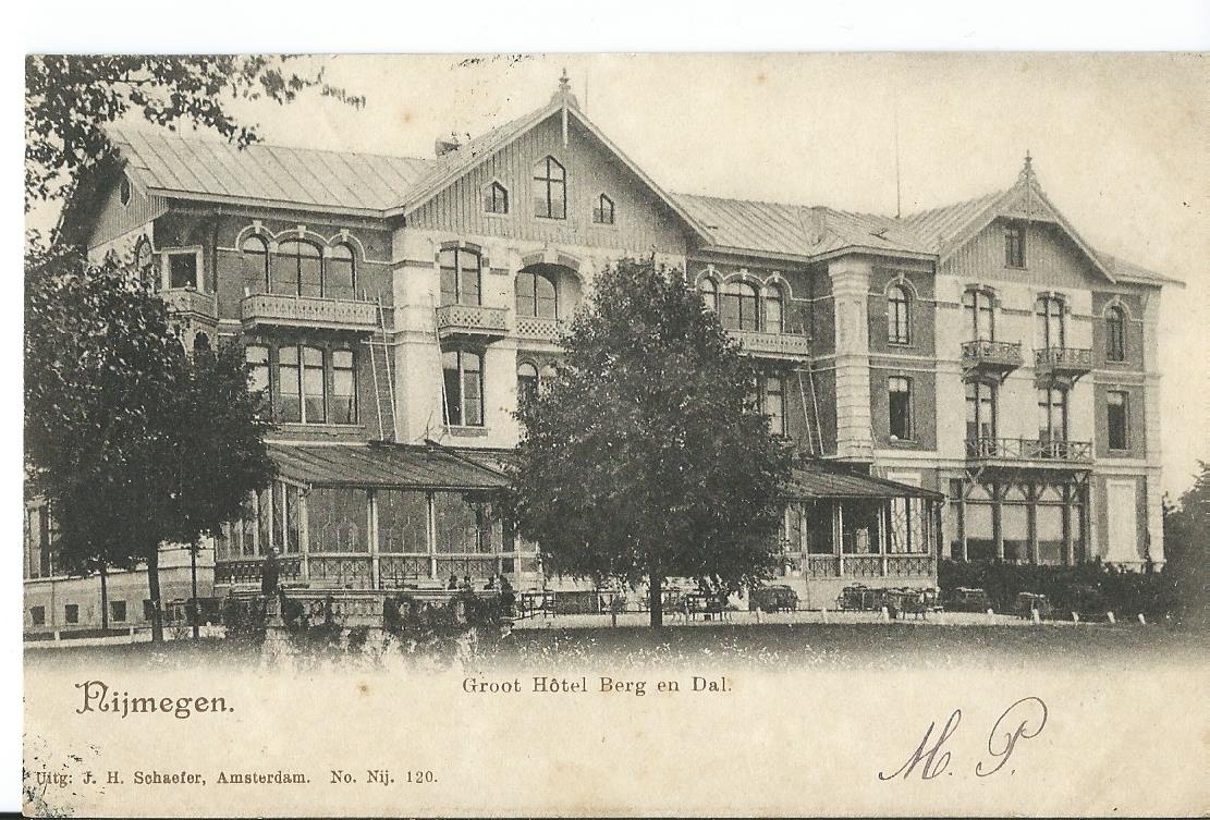 Nijmegen (GL), Groot Hotel Berg en Dal