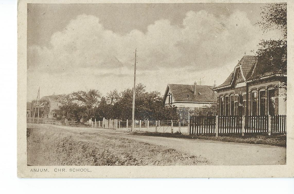Anjum (FR), Chr. School