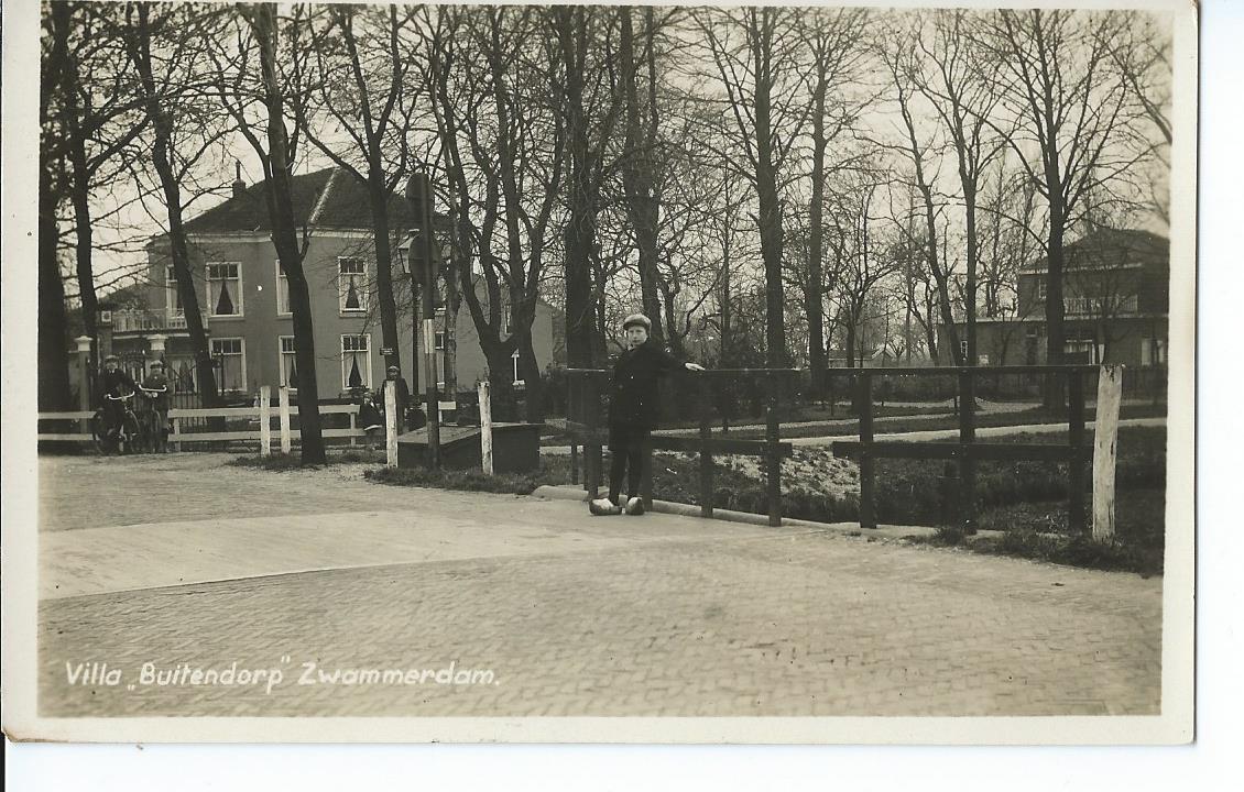 Zwammerdam (ZH), Villa "Buitendorp"