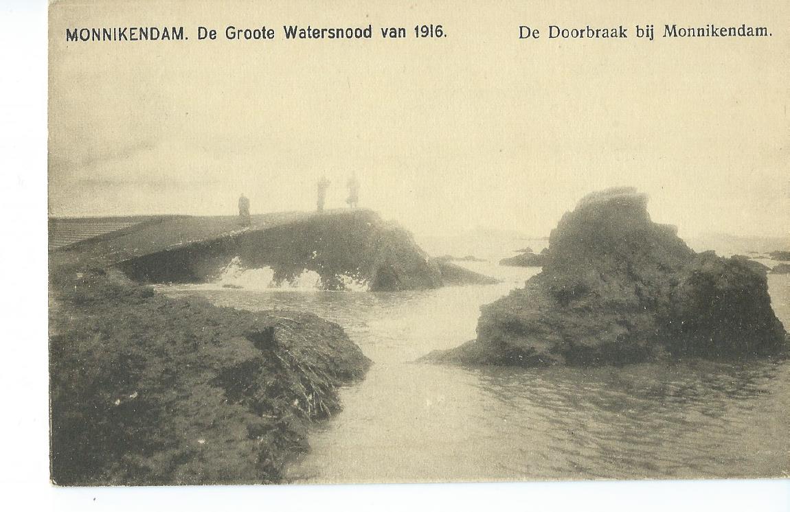 Monnikendam (NH), De groote Watersnood van 1916, De doorbraak bij Monnikendam