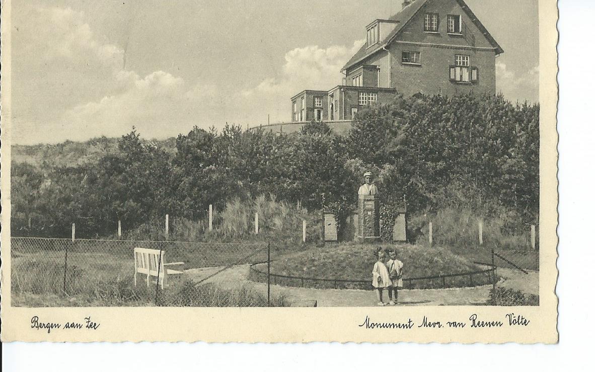 Bergen aan Zee (NH), Monument Mevr. van Reenen Volte