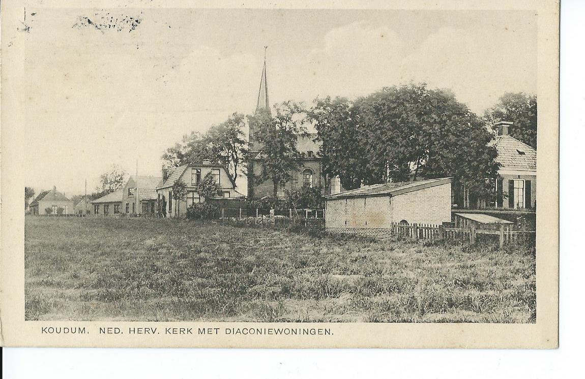 Koudum (FR), Ned. Herv. Kerk met Diaconiewoningen