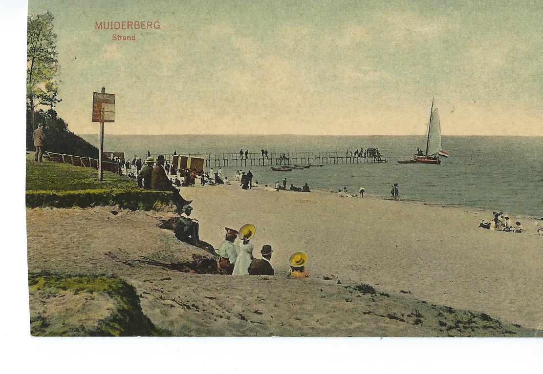 Muiderberg (NH), Strand
