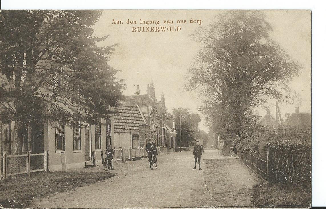 Ruinerwold (DR), Aan den ingang van ons dorp