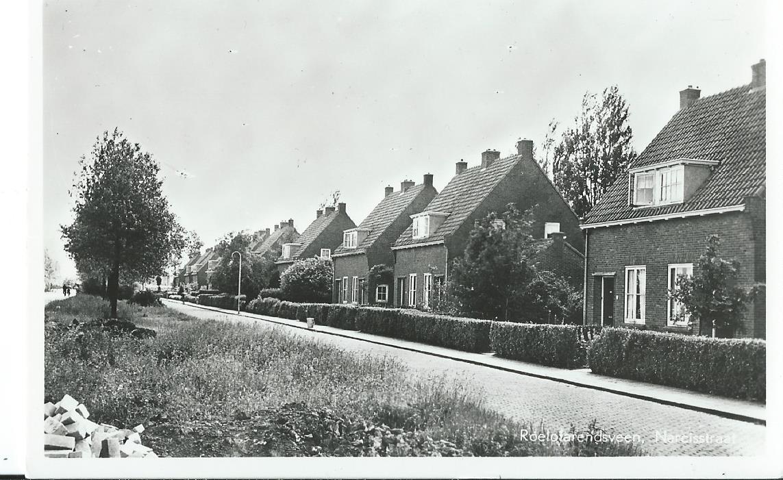 Roelofarendsveen (ZH), Narcisstraat, 2624