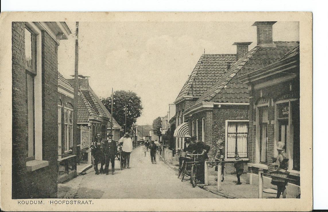 Koudum (FR), Hoofdstraat