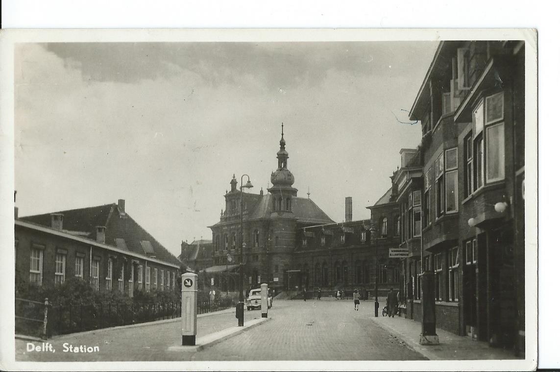 Delft (ZH), Station