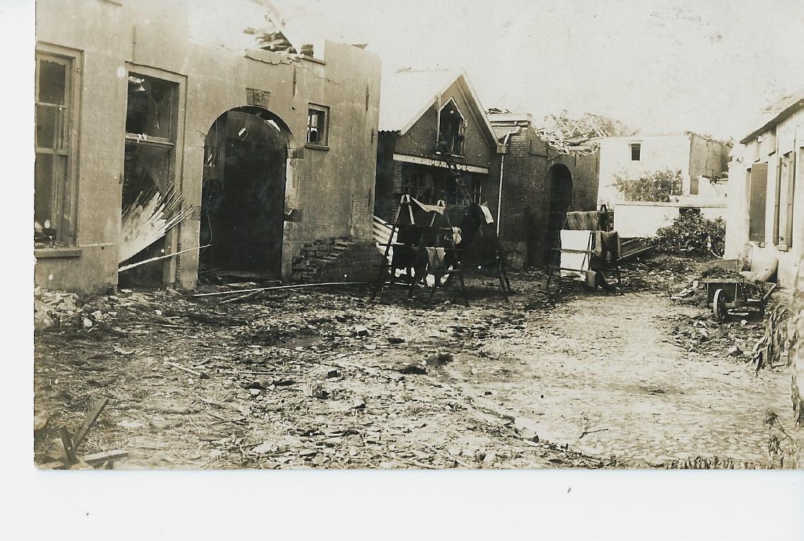 Borculo (GL), Cycloon 1925 - 2427