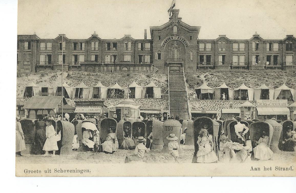 Scheveningen (ZH), Aan het strand