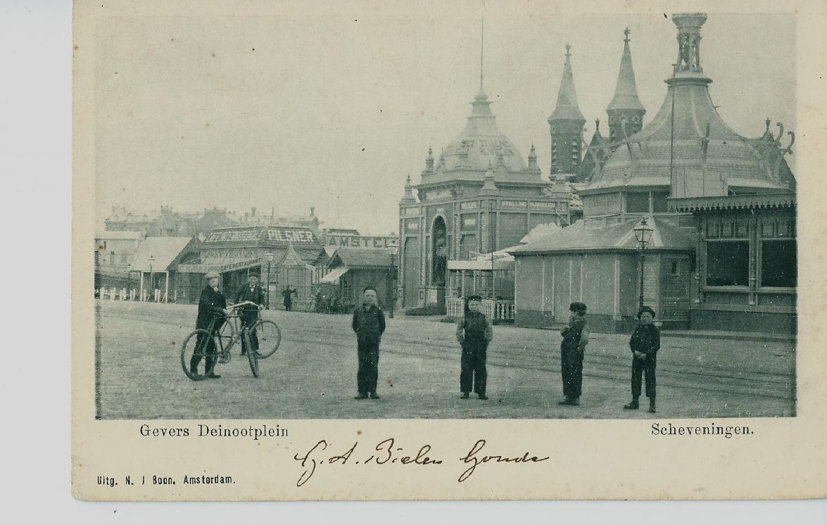 Scheveningen (ZH), Gevers Deinootplein