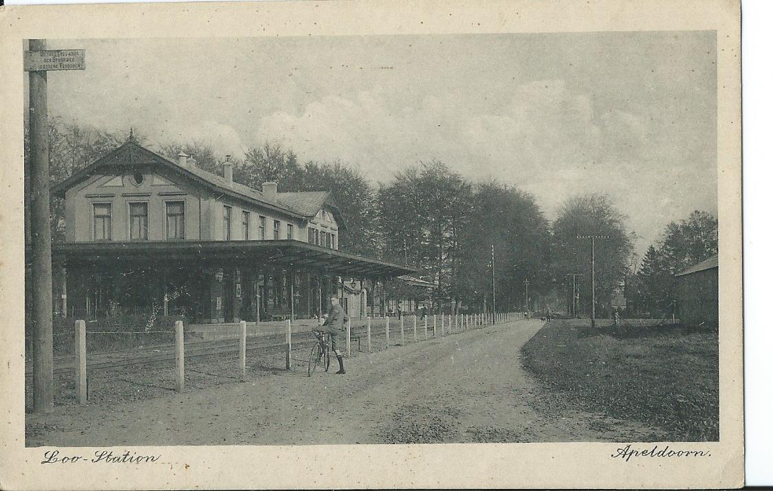 Apeldoorn (GL), Loo-Station