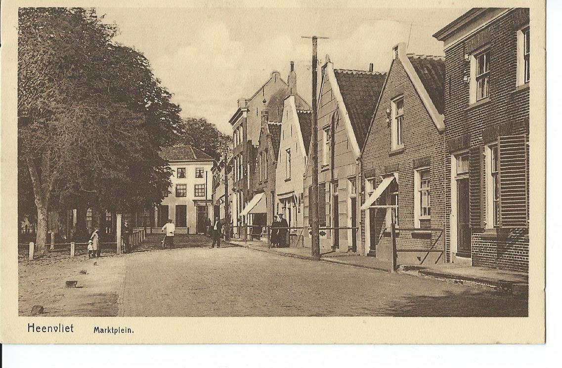 Heenvliet (ZH), Marktplein
