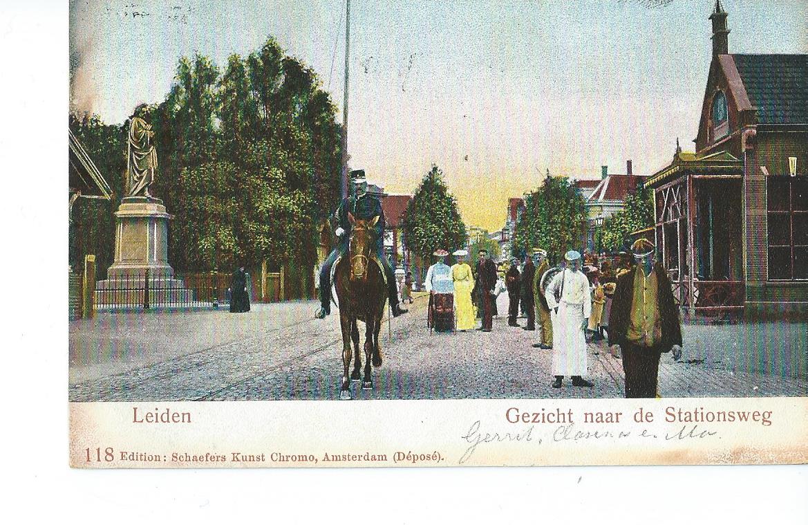 Leiden (ZH). Gezicht naar de Stationsweg