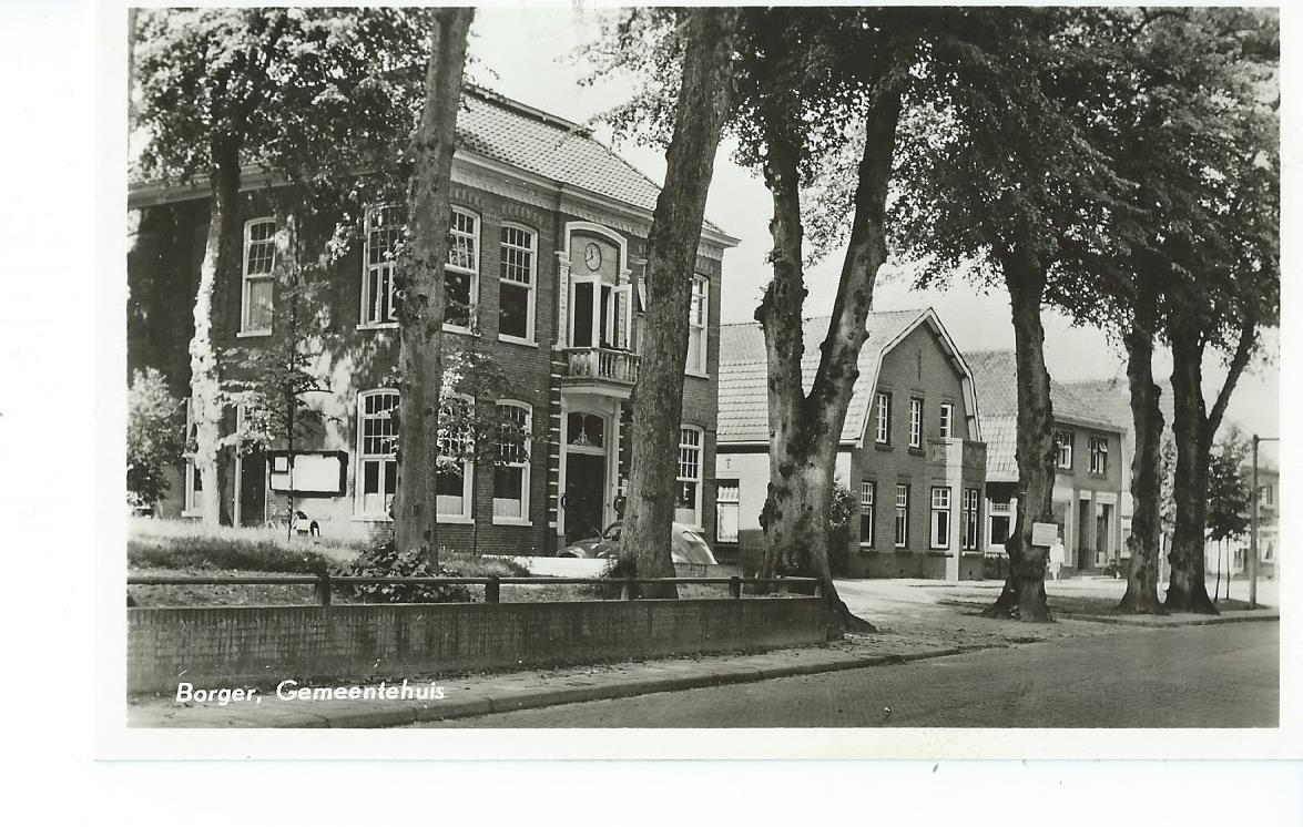 Borger (DR), Gemeentehuis