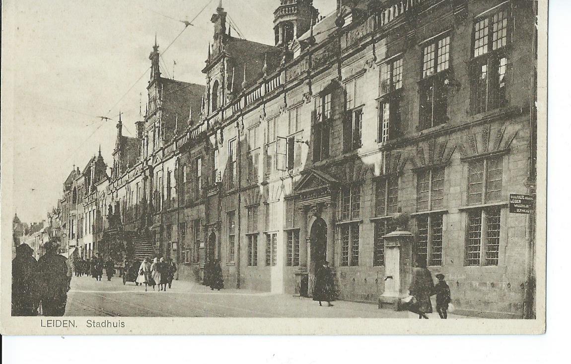 Leiden (ZH), Stadhuis