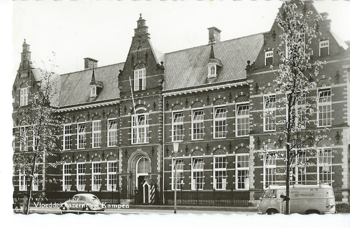 Kampen (OV), Vloeddijkkazerne